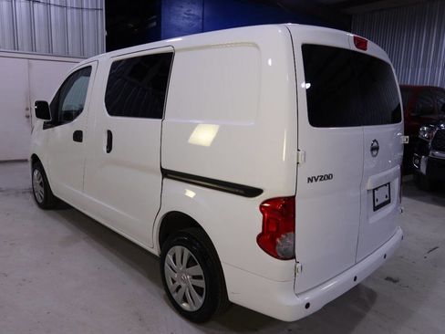 Used 2021 Nissan NV200 SV w/ Sliding Door Glass Package image 3