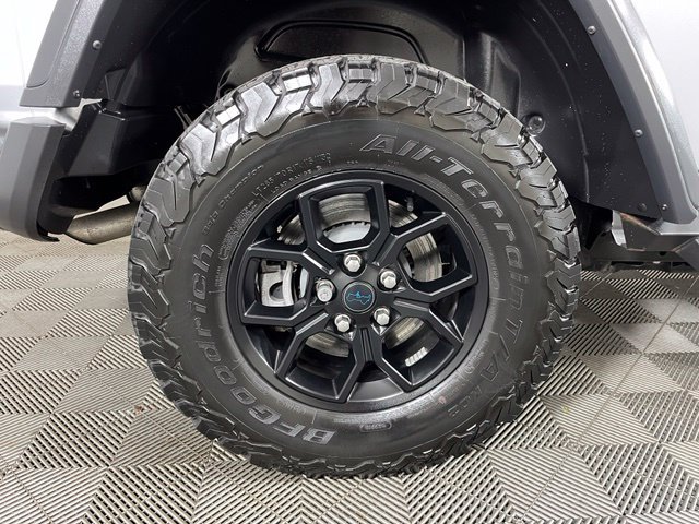 Used 2024 Jeep Wrangler Unlimited AWD/4WD image 12
