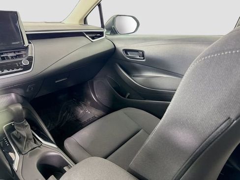 Certified 2024 Toyota Corolla LE image 21