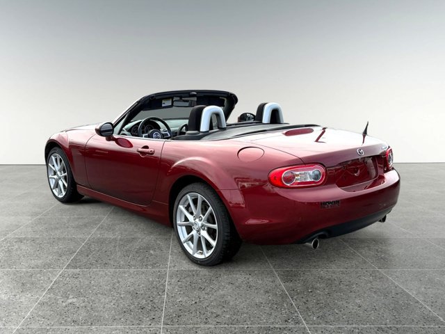 Used 2012 MAZDA MX-5 Miata Touring w/ Suspension Pkg RWD image 3