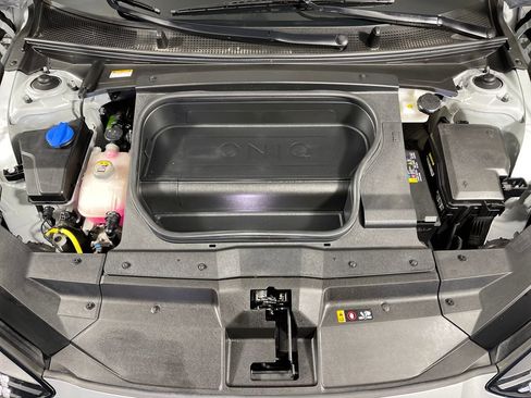 Certified 2023 Hyundai Ioniq 6 SEL image 9