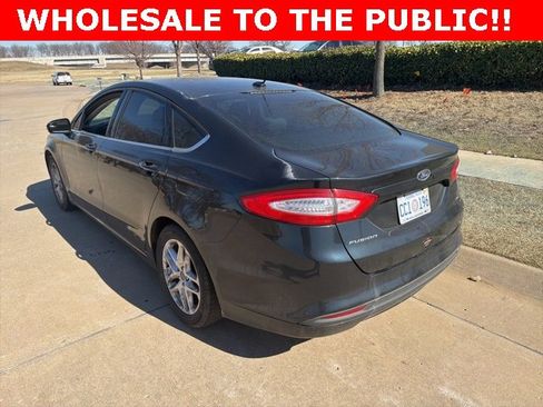 Used 2014 Ford Fusion SE image 5