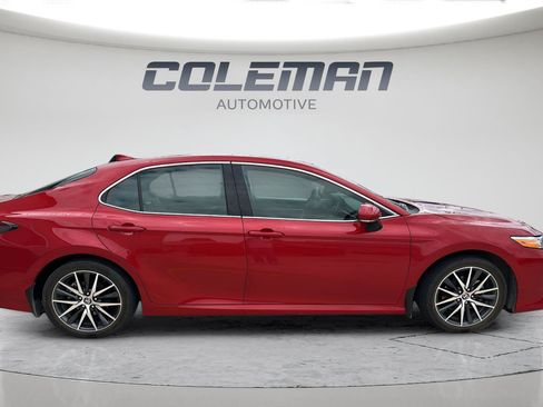 Used 2023 Toyota Camry XLE w/ Navigation Package FWD image 7