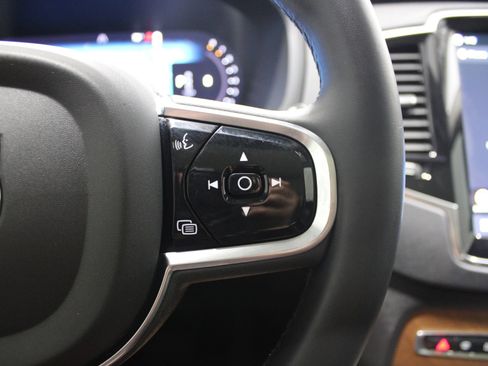 Used 2023 Volvo XC90 B6 Plus w/ Protection Package Premier AWD/4WD image 39