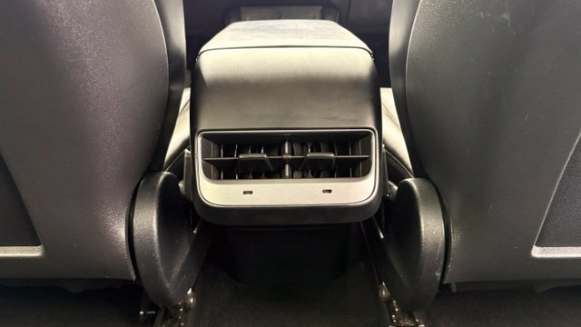 Used 2023 Tesla Model 3 Standard Range RWD image 27