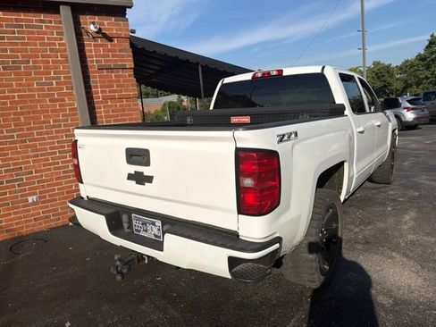 Used 2017 Chevrolet Silverado 1500 LT w/ All Star Edition AWD/4WD image 5