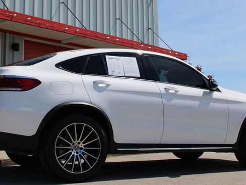 Used 2020 Mercedes-Benz GLC 300 4MATIC Coupe image 15