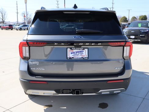 New 2026 Ford Explorer Active w/ Active Comfort Package image 6