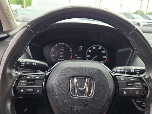 Used 2023 Honda HR-V EX-L image 36