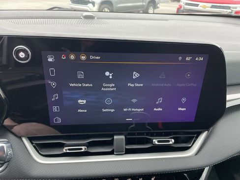 Used 2025 Chevrolet Equinox LT image 10