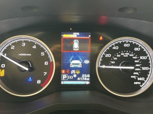 Used 2024 Subaru Forester Premium image 17