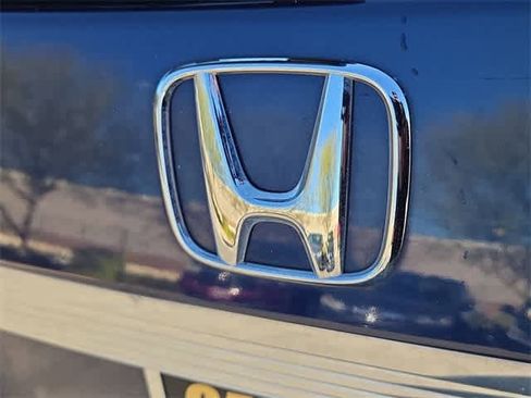 Used 2016 Honda Odyssey SE image 11