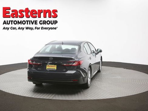 Used 2025 Toyota Camry LE FWD image 40