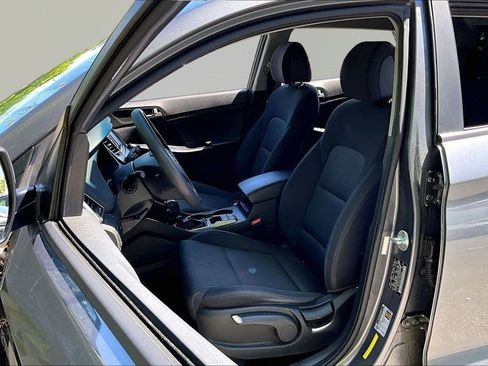 Used 2018 Hyundai Tucson SE image 18