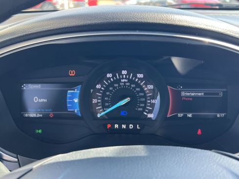 Certified 2018 Ford Fusion SE FWD image 31