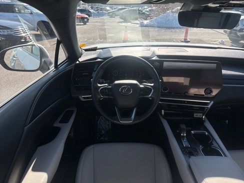 Used 2023 Lexus RX 350 Premium image 13