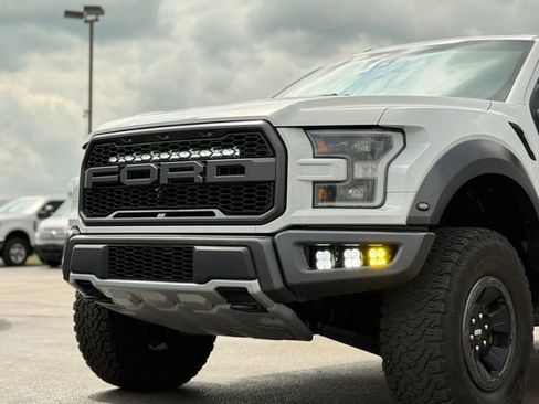 Used 2018 Ford F150 Raptor w/ Equipment Group 802A Luxury AWD/4WD image 50