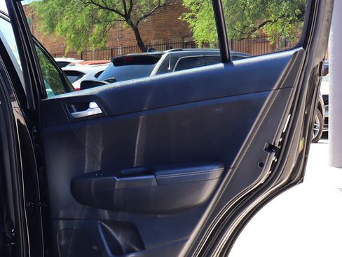 Used 2019 Kia Sportage LX w/ LX Popular Package image 26