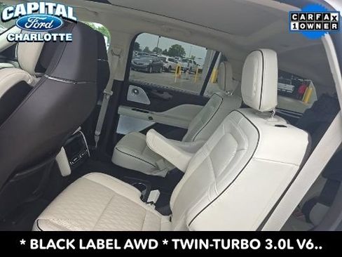 Used 2023 Lincoln Aviator Black Label w/ Class IV Trailer Tow Package AWD/4WD image 13