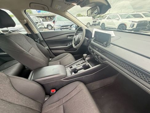 Used 2024 Honda Accord LX image 25