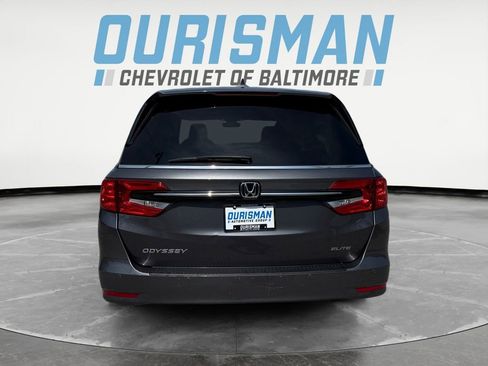 Used 2023 Honda Odyssey Elite image 5