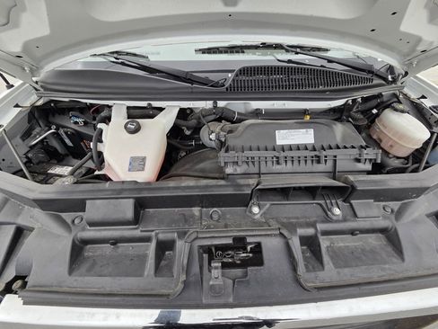 Used 2023 GMC Savana 2500 w/ Driver Convenience Package image 30