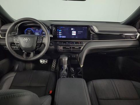 Used 2025 Toyota Camry XSE image 26