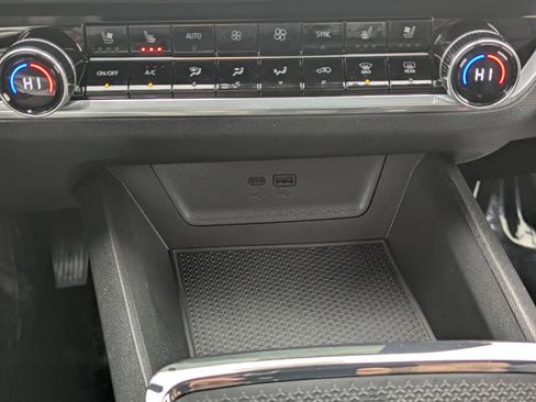 New 2026 Chevrolet Equinox RS w/ Convenience Package III image 26