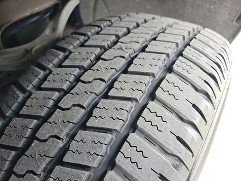 Used 2022 Chevrolet Silverado 1500 LT image 9