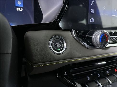 New 2026 Chevrolet Colorado ZR2 w/ Technology Package image 17