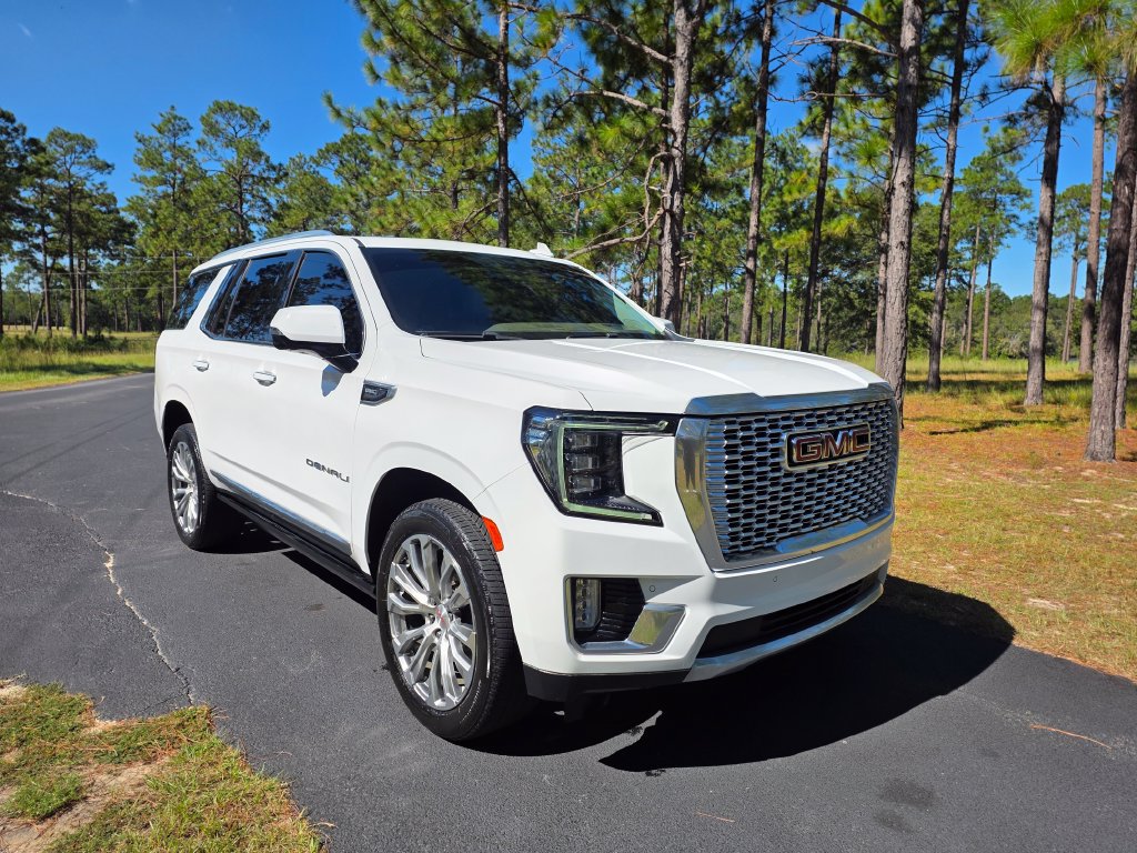 Used 2022 GMC Yukon Denali RWD image 7