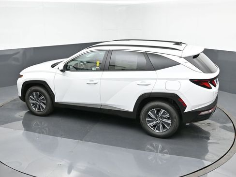 Used 2024 Hyundai Tucson Blue image 19