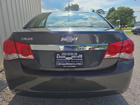 Used 2014 Chevrolet Cruze LS FWD image 6