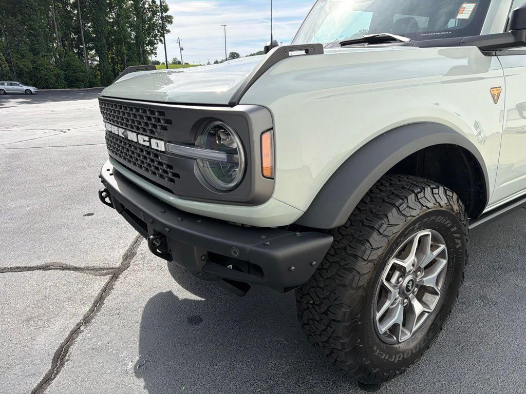 Used 2024 Ford Bronco Badlands AWD/4WD image 14