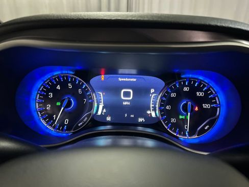 New 2026 Chrysler Pacifica Select image 14