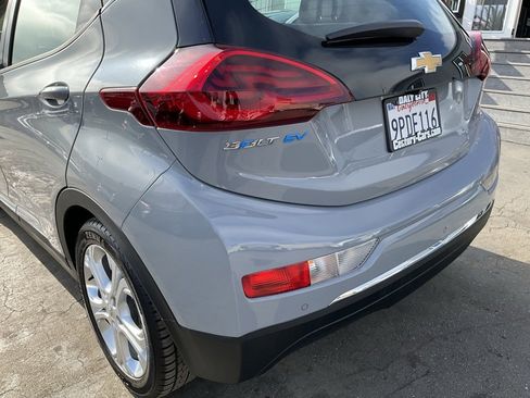 Used 2021 Chevrolet Bolt LT image 78
