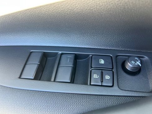 New 2026 Toyota Corolla SE FWD image 19