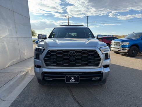 Used 2025 Toyota Sequoia Platinum AWD/4WD image 3