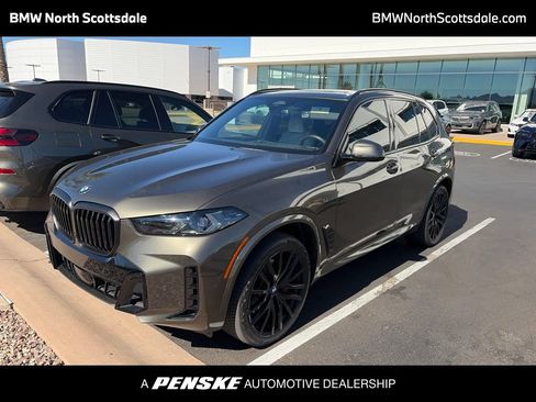 Used 2024 BMW X5 xDrive40i w/ M Sport Package AWD/4WD image 1