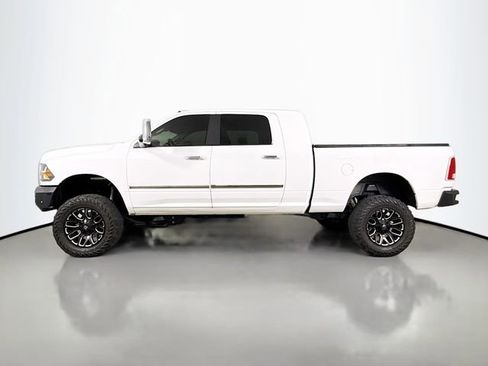 Used 2018 RAM 2500 Laramie image 4