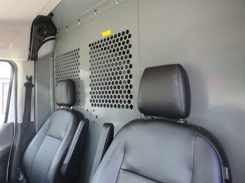 Used 2021 Ford Transit 250 Medium Roof RWD image 5