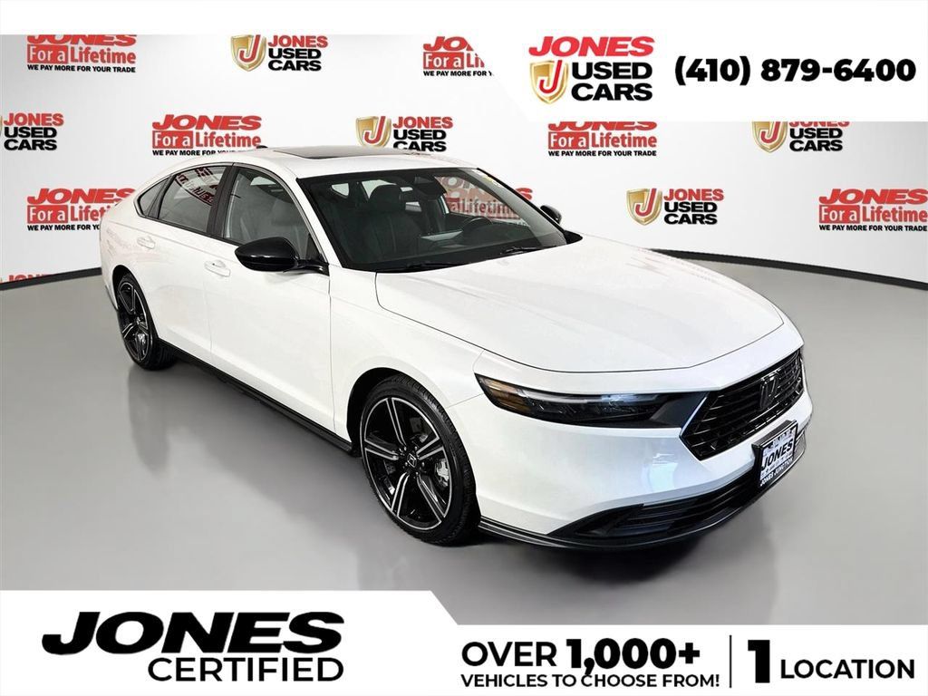 Used 2024 Honda Accord Sport image 1