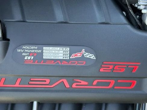 Used 2005 Chevrolet Corvette Coupe w/ Preferred Equipment Group RWD image 28