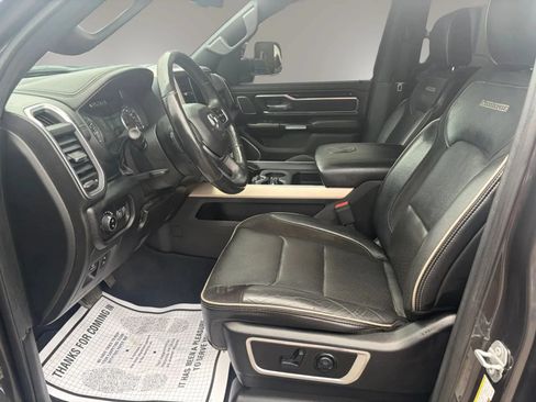 Used 2019 RAM 1500 Laramie AWD/4WD image 24