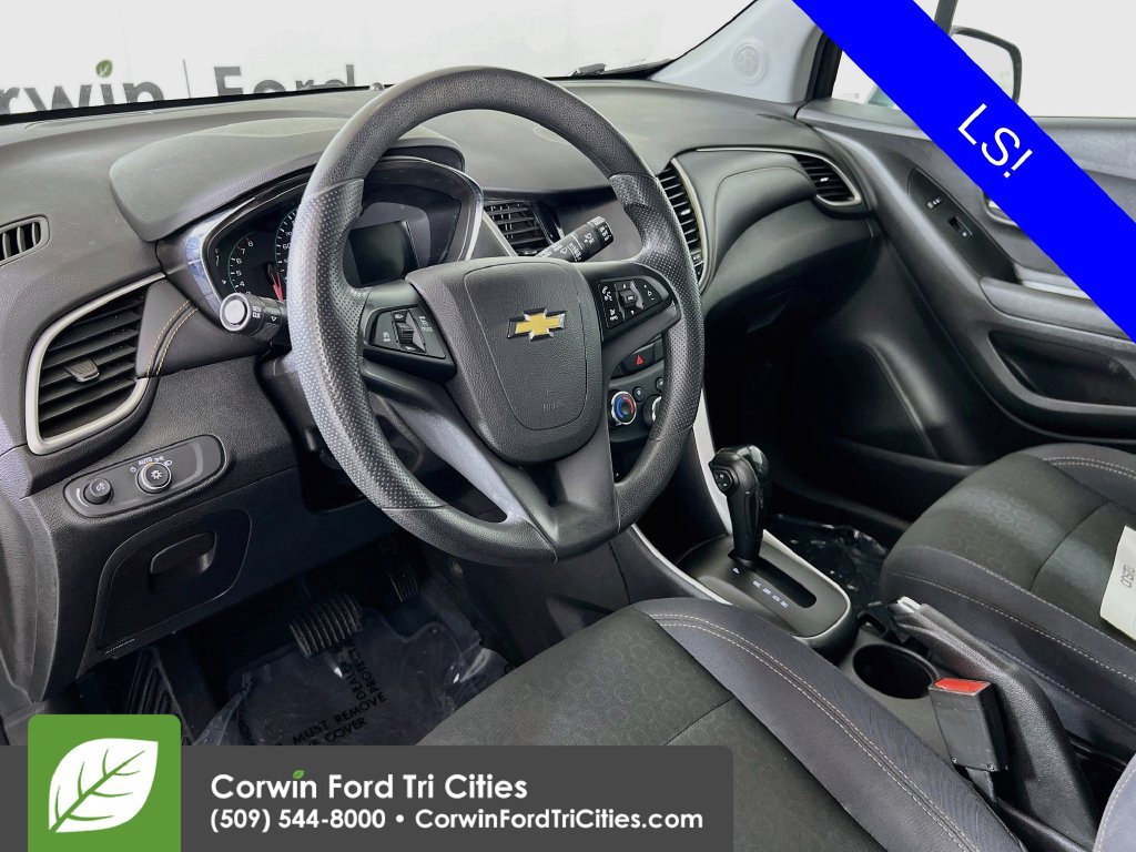 Used 2020 Chevrolet Trax LS w/ Tint and Cruise Package AWD/4WD image 2