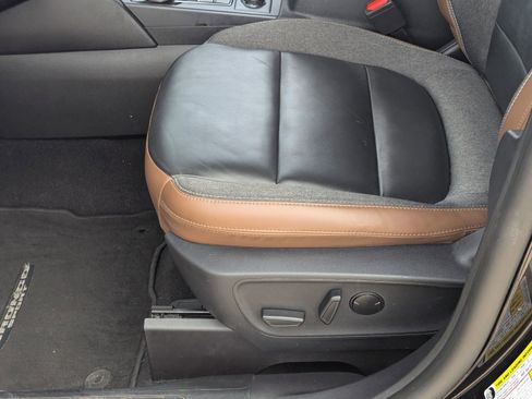 Certified 2023 Ford Bronco Sport Outer Banks w/ Tech Package image 18