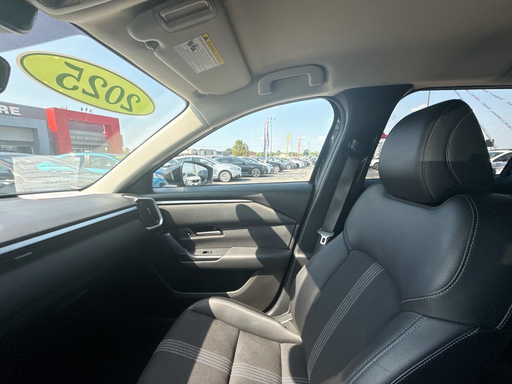 Used 2025 MAZDA CX-50 AWD 2.5 S w/ Preferred Package image 31