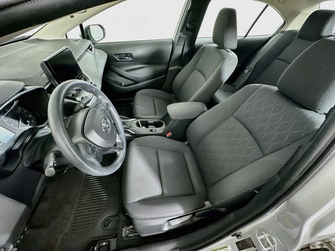 Used 2024 Toyota Corolla LE FWD image 13