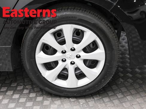 Used 2024 Toyota Corolla LE image 8