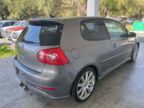 Used 2008 Volkswagen R32 AWD/4WD image 7